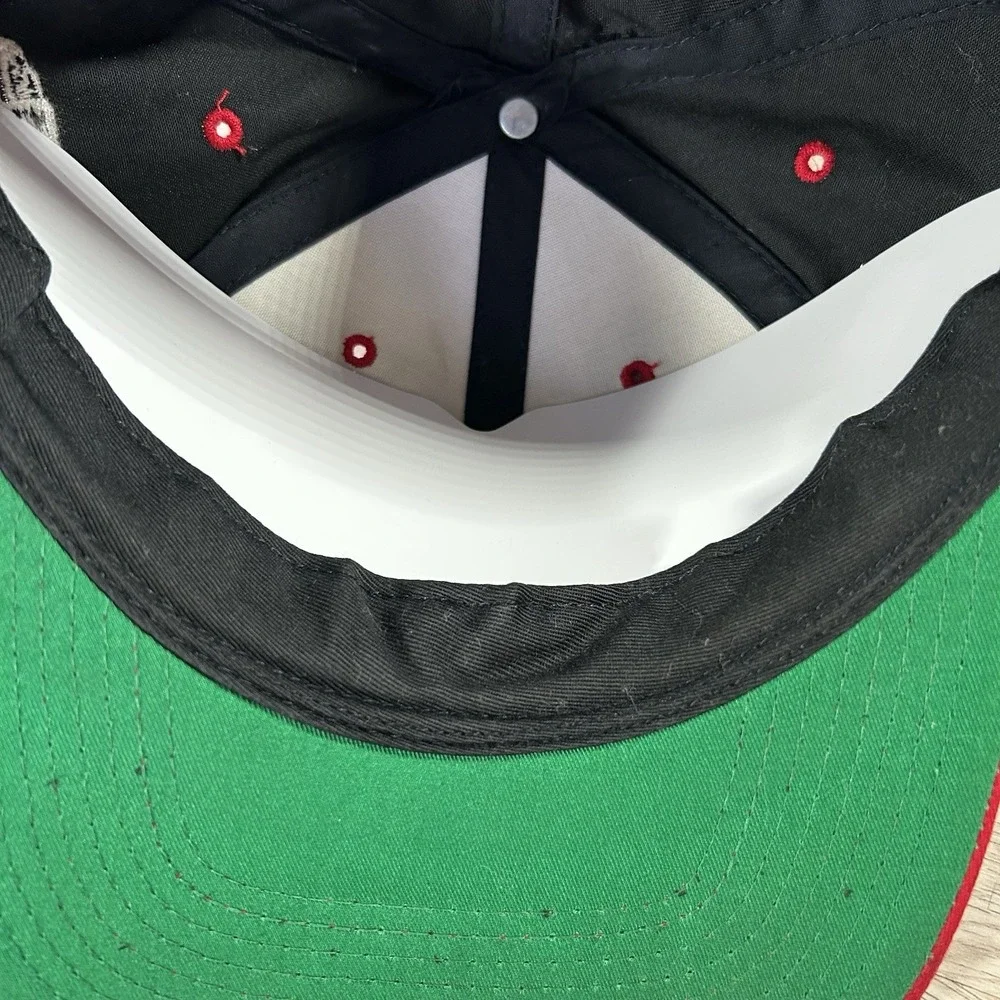 VTG Atlanta Falcons Wave Snapback Hat NFL Football Black Red Cap